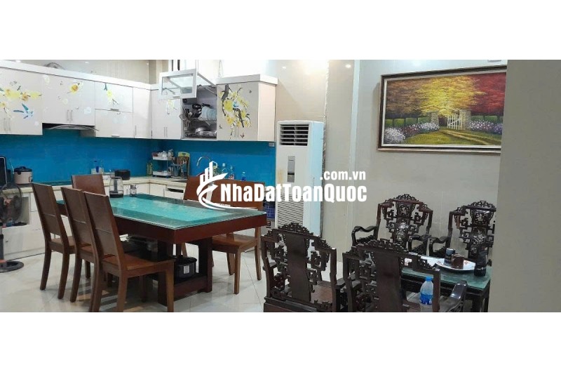 BÁN NHÀ LĨNH NAM NGAY CHỢ SINH VIÊN, GẦN CÁC TRƯỜNG ĐẠI HỌC DT 45M