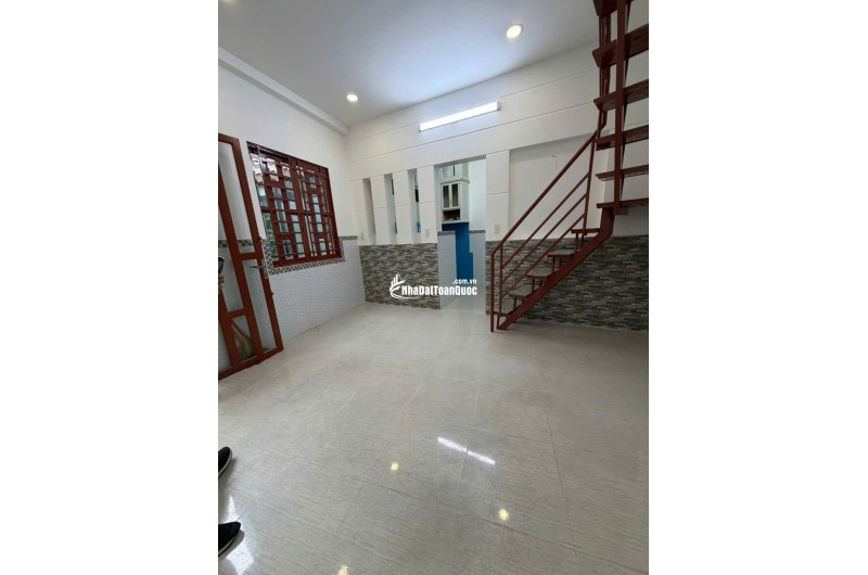 BÁN NHÀ ĐƯỜNG TRẦN XUÂN SOẠN, TÂN HƯNG, QUẬN 7, DT 30M2 CHỈ 3 TỶ 690. LH:0908523278.