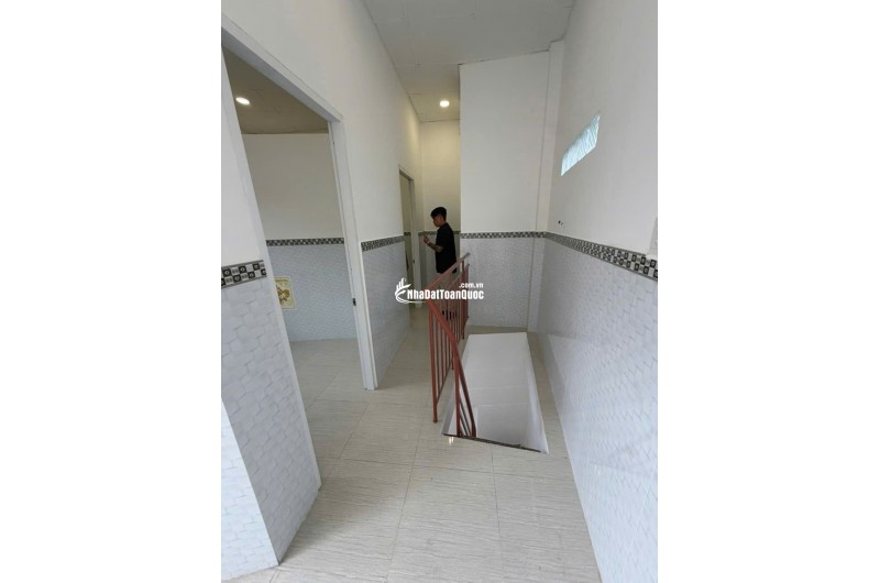 BÁN NHÀ ĐƯỜNG TRẦN XUÂN SOẠN, TÂN HƯNG, QUẬN 7, DT 30M2 CHỈ 3 TỶ 690. LH:0908523278.