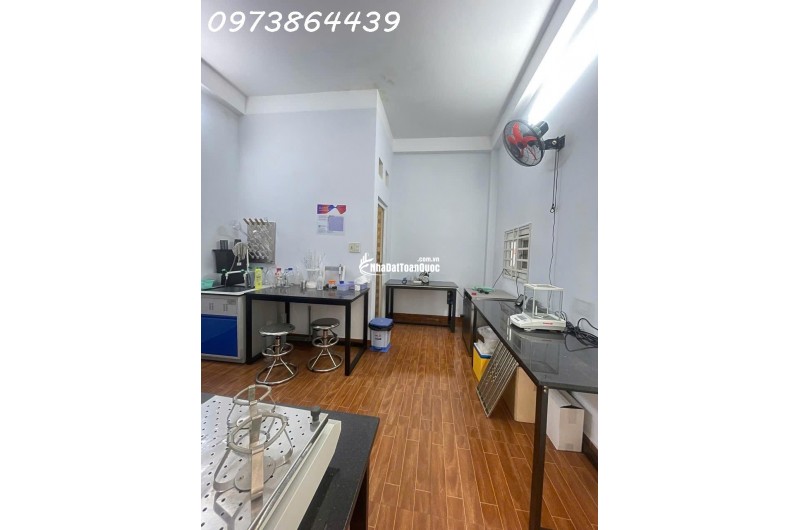 HẺM XE HƠI THÔNG LÂM THỊ HỐ - VÀI BƯỚC CHÂN RA ĐƯỜNG XE TẢI TRÁNH - NHÀ 3 TẦNG ĐÚC KIÊN CỐ VÀO Ở NGAY 60M2 - CHỈ 4.5 TỶTL