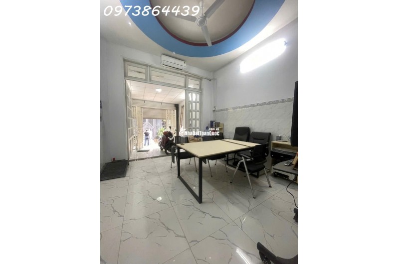 HẺM XE HƠI THÔNG LÂM THỊ HỐ - VÀI BƯỚC CHÂN RA ĐƯỜNG XE TẢI TRÁNH - NHÀ 3 TẦNG ĐÚC KIÊN CỐ VÀO Ở NGAY 60M2 - CHỈ 4.5 TỶTL