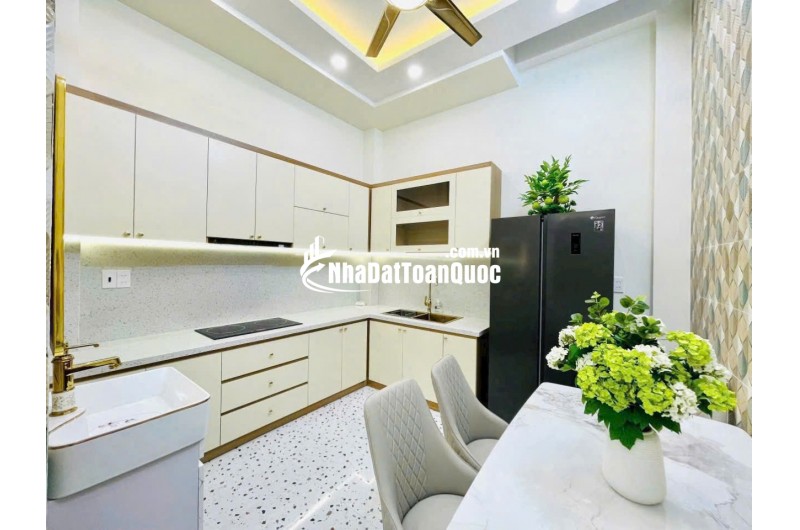 SIÊU PHẨM MỚI TẠI GÒ VẤP - FULL NỘI THẤT XỊN XÒ - 35M2 CHỈ 5TỶ880. LH:0901754355.