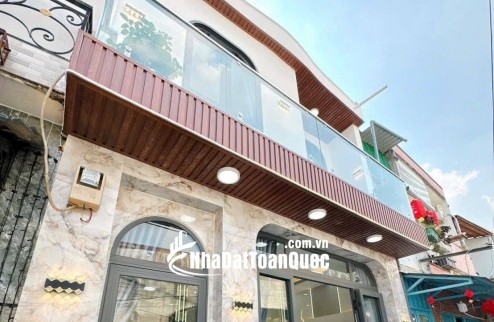 TUYỆT PHẨM NHÀ PHỐ Q7: 60M2, 2 TẦNG, SỔ ĐỎ CHÍNH CHỦ, GIÁ HỜI CHỈ 4.2 TỶ, ĐƯỜNG HUỲNH TẤN PHÁT