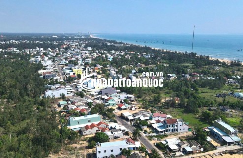 Đất view biển 750 m2 - Cách biển chỉ 150m - Đường ô tô lớn