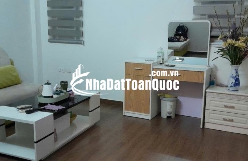 BÁN NHÀ LĨNH NAM NGAY CHỢ SINH VIÊN, GẦN CÁC TRƯỜNG ĐẠI HỌC DT 45M