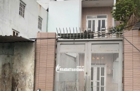 NHÀ 1 TRỆT 2 LẦU BÊ TÔNG CỐT THÉP. MẶT TIỀN LÒ GỐM GIÁ 6TỶ TL. LH:0933279273. 0908279273