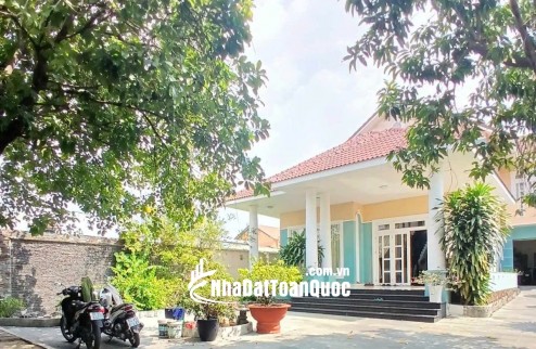 GẤP BÁN BIỆT THỰ MẶT TIỀN THẠNH LỘC QUẬN 12 FULL THỔ CƯ 571M2