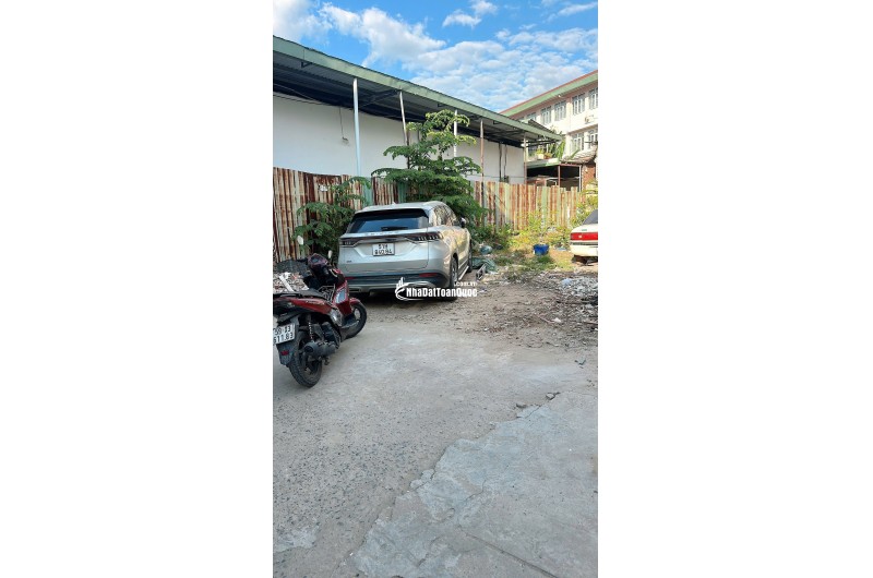 BÁN ĐẤT TÂN THỚI HIỆP 14 QUẬN 12 VÀO 2 XẸC NGẮN, HẺM 5M. LH:0908442432