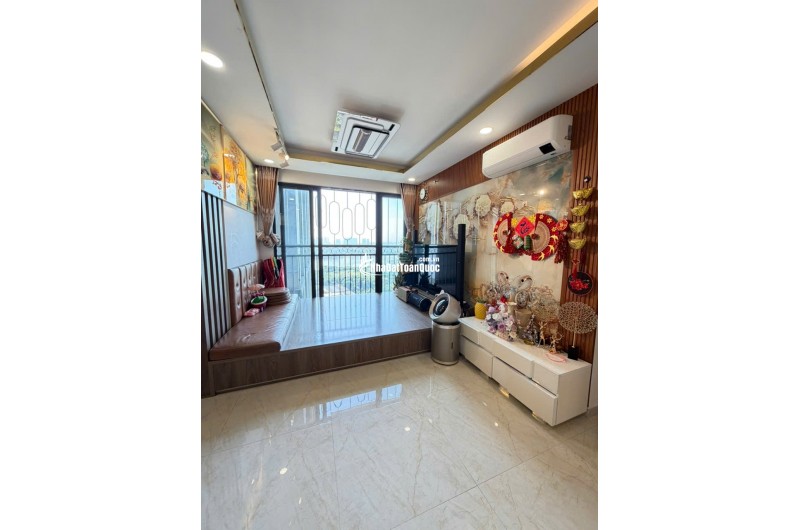 Cần bán căn 75.7m2 Toà nhà ST. Morizt cao cấp nhất Đại lộ Phạm Văn Đồng