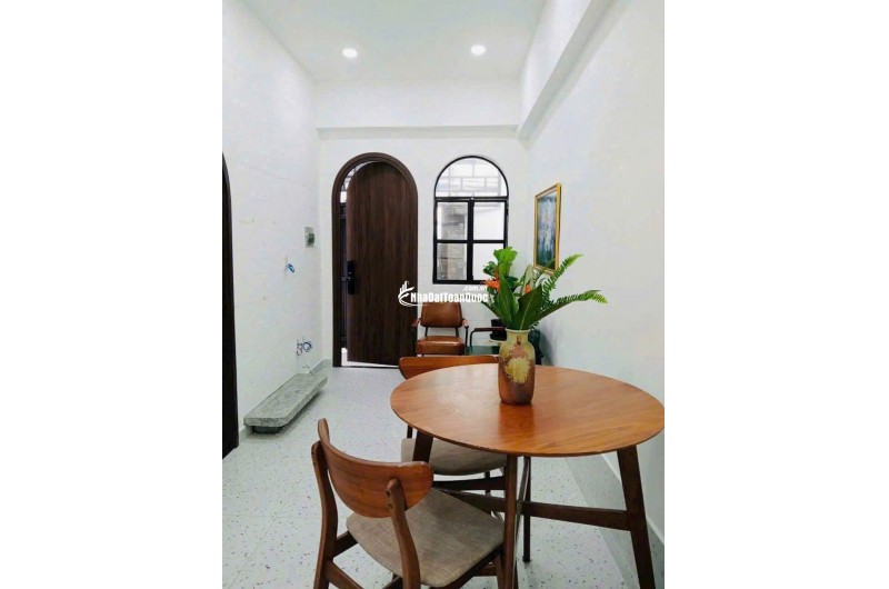 BÁN NHÀ THỊ TRẤN NHÀ BÈ, DT 63,5M2 (5,2X 12) SHR CHỈ 4TỶ8. LH:0903344518