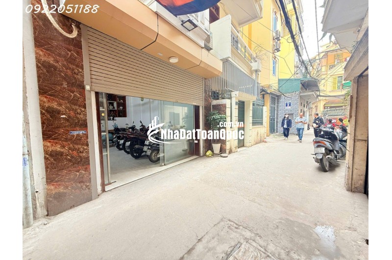 Nhà đẹp Quan Nhân (TX), 62m2, 4 tầng (thang máy), MT 4.7m, gara Ô tô. Giá: 14.x tỷ