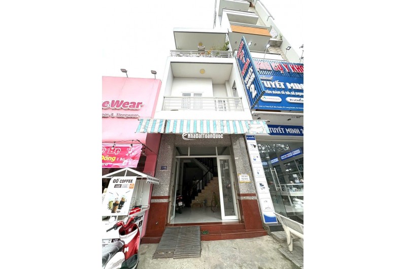 BÁN NHÀ MẶT TIỀN LÝ THÁI TỔ NỐI DÀI – TRUNG TÂM LONG XUYÊN – 41,2M2 – 6TỶXX. LH:0939073155.