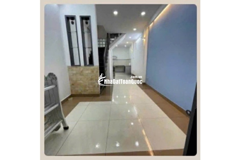 Cho thuê nhà Nguyễn Kiệm gần ngã tư Phú Nhuận 1 trệt 1 lầu giá 9tr
