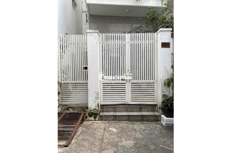 Cho thuê mặt bằng làm văn phòng, mở lớp học, mở shop ở Quận 4