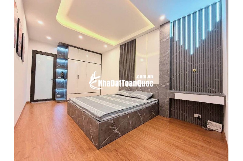 TRƯƠNG ĐỊNH - NHÀ 5 TẦNG -GẦN BÁCH KINH XÂY - 7.95 TỶ