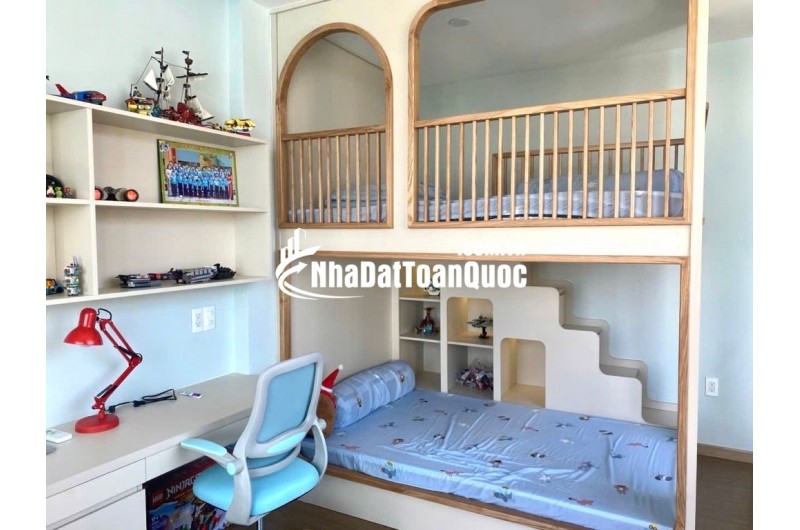 Hẻm Ô Tô - 3 Tầng đúc - Sát Mặt Tiền - Chỉ cách Quận 1 Cây cầu - 42m2 - Nhà mới vào ở ngay - P. Bình Lợi Trung