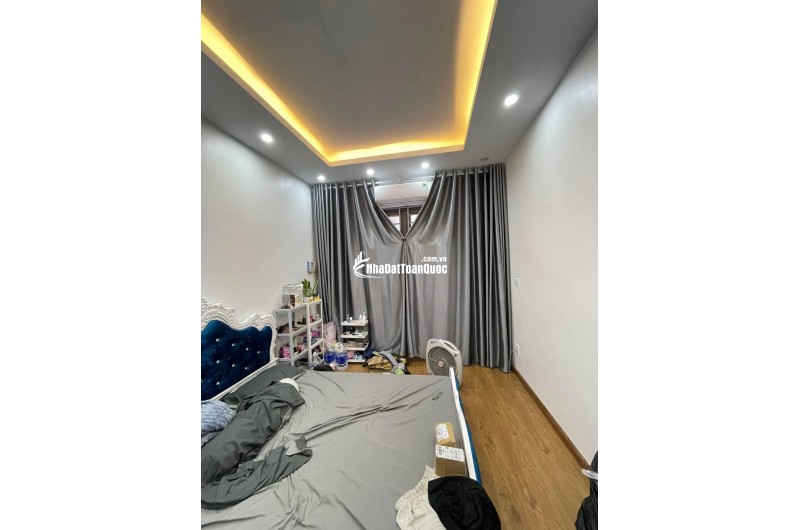 SIÊU PHẨM SÀI ĐỒNG - LÔ GÓC 2 MẶT THOÁNG - BƯỚC CHÂN RA KHU ẨM THỰC - 5.85 TỶ