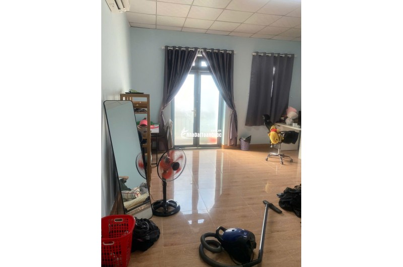 Bán nhà Đường Số 5 Bình Tân - 77,2m², 1 trệt 1 lửng, 1 lầu, 3PN