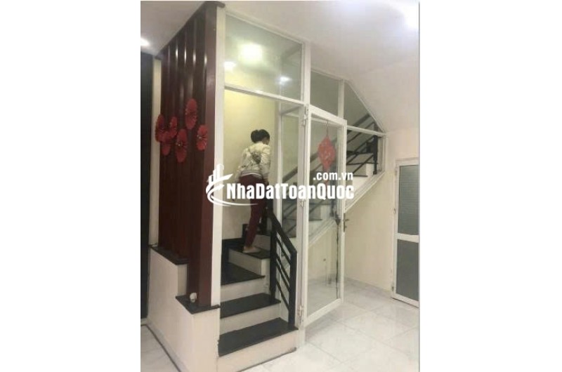 Bán hoặc cho thuê nhà hẻm xe tải Đô Đốc Long Tân Phú 2PN, 2WC