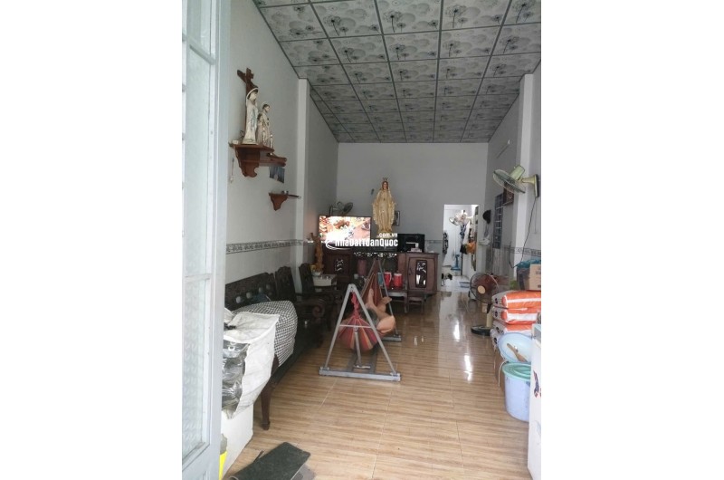 Bán nhà hẻm xe tải cách Bùi Công Trừng 200m tại Hóc Môn