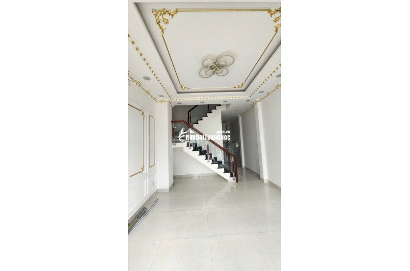 KHU NHÀ LẦU CAO CẤP – ĐƯỜNG 12M CÓ VỈA HÈ – SÁT KÊNH THAM LƯƠNG – 50M² – 5 TẦNG - 6PN – NHỈNH 6 TỶ