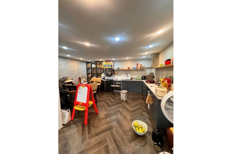( 0372311369 MÔI GIỚI SỐ 1 LONG BIÊN) BÁN NHÀ VIEW HỒ - Ô TÔ TRÁNH - KINH DOANH ĐỈNH - GẦN VINHOMES