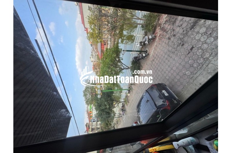 ( 0372311369 MÔI GIỚI SỐ 1 LONG BIÊN) BÁN NHÀ VIEW HỒ - Ô TÔ TRÁNH - KINH DOANH ĐỈNH - GẦN VINHOMES