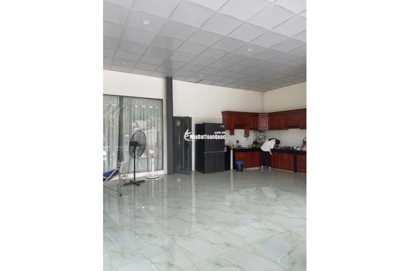 Chính chủ bán gấp biệt thự nhà vườn có hồ bơi 621.9m2 ở Thủ Đức