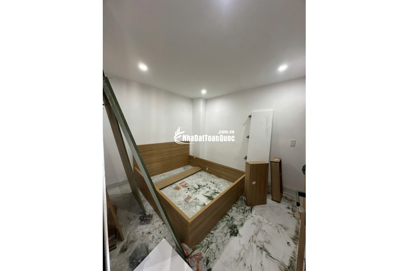 CHỈ 4,1 TỶ - SỞ HỮU NHÀ PHỐ 2 MẶT THOÁNG CMT8, CẨM LỆ!