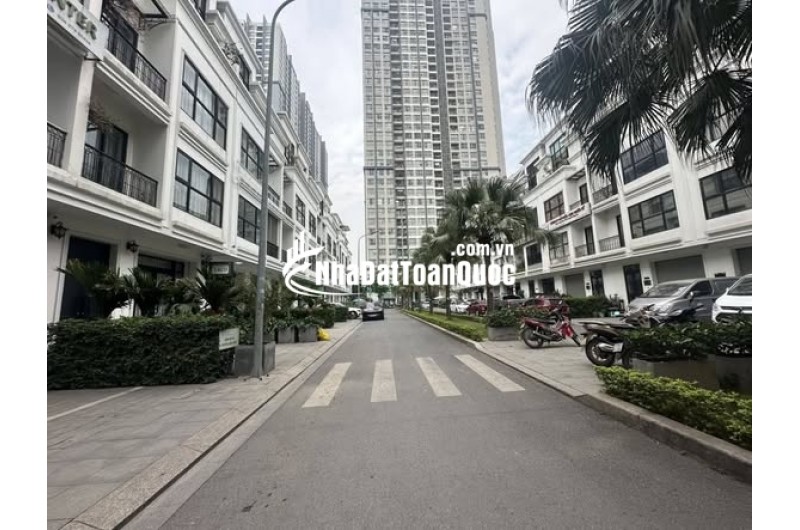 BIỆT THỰ LIỀN KỀ VINHOMES GARDENIA – HÀM NGHI
113M2, 5 TẦNG, KINH DOANH -VỈA HÈ RỘNG