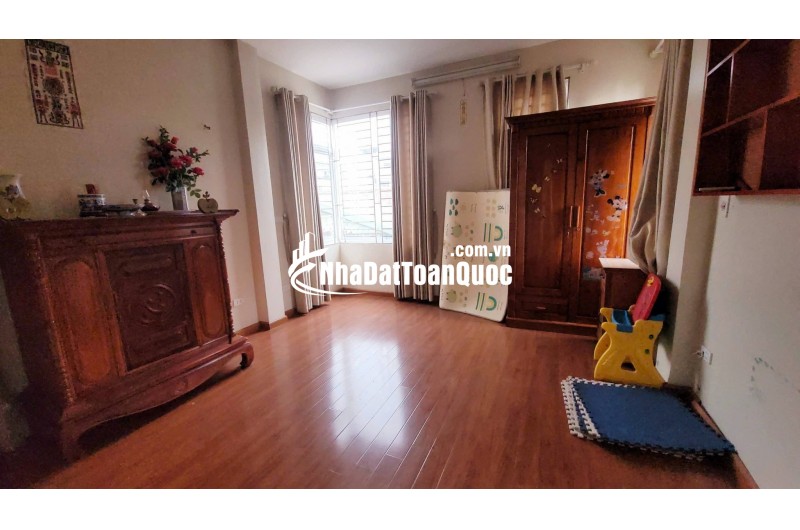 BAN NHÀ THỤY KHUE- TÂY hỒ- 4 TẦNG- 3PN- Ô TÔ