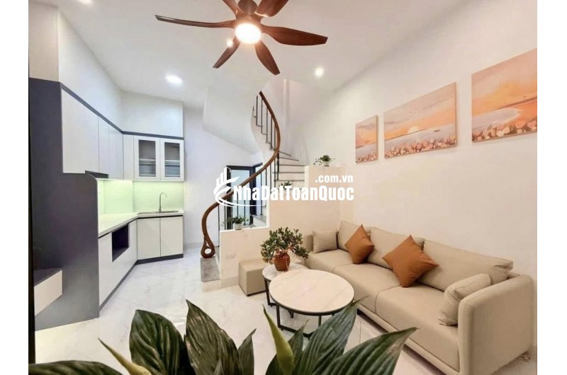 BÁN NHÀ SIÊU PHẨM LÊ TRỌNG TẤN - NGÕ THÔNG - Ô TÔ 7 CHỖ VÀO NHÀ - 48m² - 10 tỷ