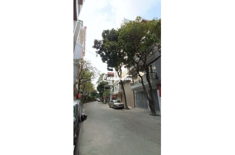 MẢNH ĐẤT ĐẸP XÂY TỔ ẤM TẠI VIỆT HƯNG – 61M2- 1x Tỷ--Ô TÔ TRÁNH ĐỖ - VỈA HÈ [0372311369]