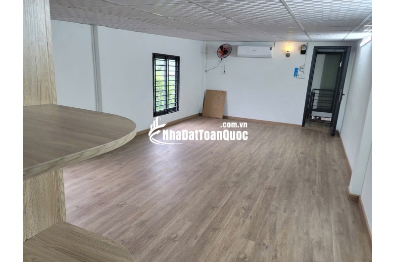 Bán Nhà Mặt Tiền 215 Thích Thiện Hòa, Xã Lê Minh Xuân, Huyện Bình Chánh