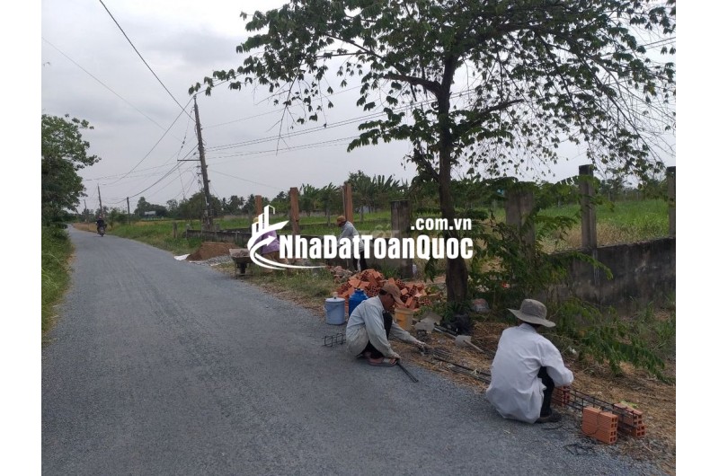 Bán đất Long Chánh – Gò Công – Diện tích 828,9m có 200 thổ cư – Hạ giá bán gấp 2,4tỳ