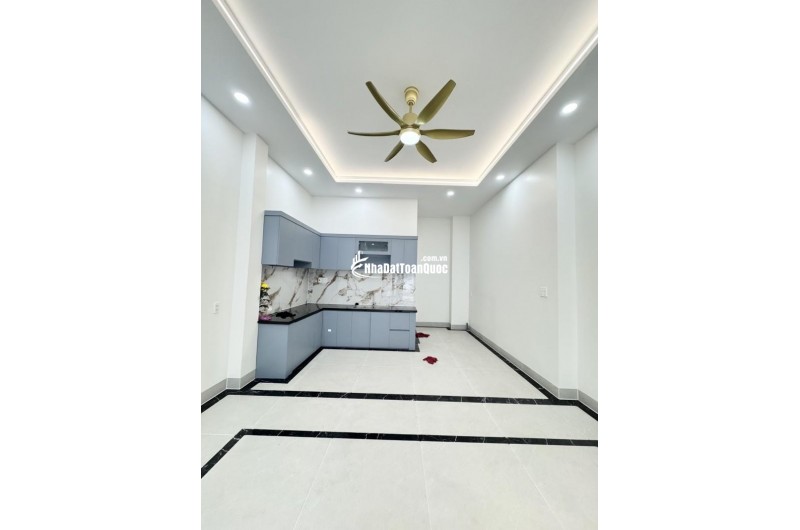 Nhà mới 2 tầng- Hẻm xe hơi gần trường học Tam Bình - Tô Ngọc Vân, 6.7 x 15m - 8 tỷ (TL)