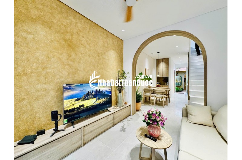 SIÊU PHẨM NÀNG THƠR - 60m2 - KHU VIP XÔ VIẾT NGHỆ TĨNH - NGAY LÀNG ĐH - BÊN XE MIÊN ĐÔNG - SỔ VUÔNG A4 - CHỈ 7.x TỶ