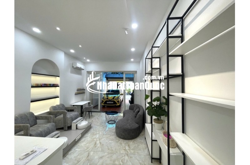 HẺM 1 TRỤC SÁT MẶT TIỀN - PHẠM VĂN CHIÊU - OTO NGỦ NHÀ - ĐANG CHO THUÊ 18TR - NHÀ 80M2 x 4 TẦNG MỚI ĐẸP - CHỈ NHĨNH 9 TỶ