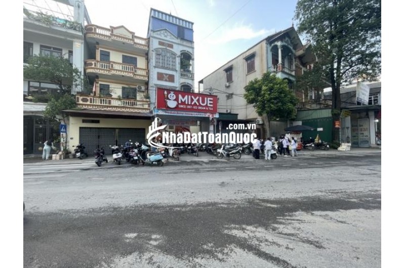 Nằm sát KCN thích hợp làm nhà nghỉ,quán nước, buôn bán...tiềm ẩn nhiều giá trị sinh lời