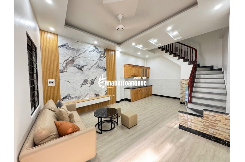 Bán nhà 5 tầng full nội thất phố Văn Phú - Hà Đông 7,3 tỷ