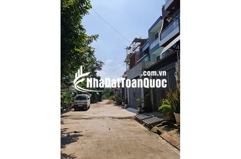 CHO THUÊ NHÀ 80M2, 2PN 1 TRỆT 1 LẦU + NỘI THẤT HẺM RỘNG 6M ĐƯỜNG TL37, KP1, P.THẠNH LỘC, Q.12