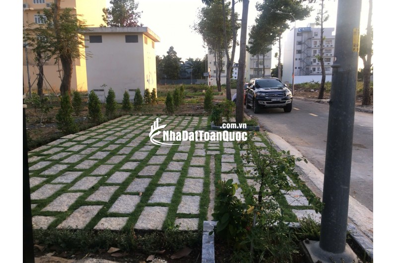 Bán nhà văn phòng Thạnh Mỹ Lợi, kế UBND Thủ Đức, 144m2(8x18), Hầm 7 tầng