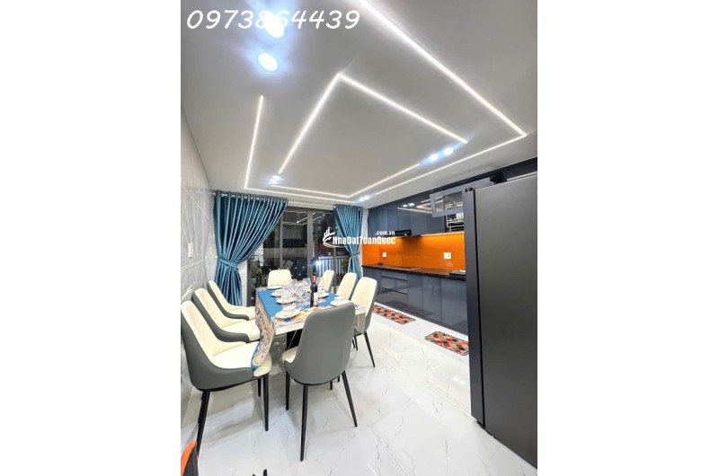  NHÀ MỚI TINH 5 TẦNG VÀO Ở NGAY  – Ô TÔ NGỦ TRONG NHÀ  - GẦN CV PM QUANG TRUNG - GIÁP GÒ VẤP - 61M2- 7,5 TỶ TL