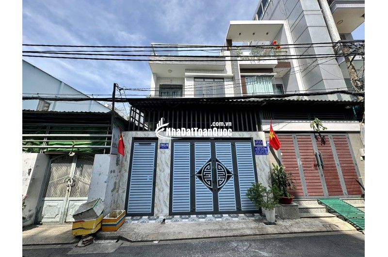 (Tin thật 100%) Nhà đẹp 117m2 Thoại Ngọc Hầu - Hẻm 6m - Cách phố 35m - Rẻ hơn TT 20%- HHMG