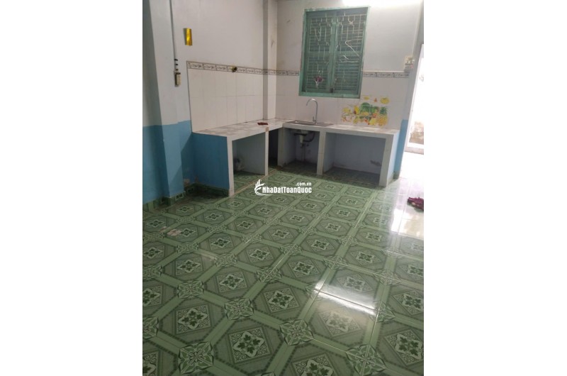 Cho thuê nhà nguyên căn ngay chợ Long Thạnh, xã Cần Giờ 70m2 chỉ 9tr/th. Lh:0932234469.