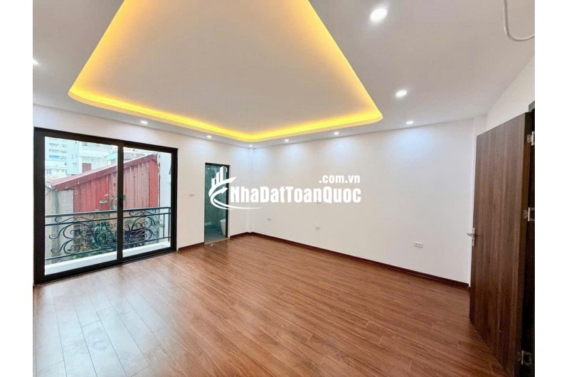 BÁN NHÀ PHỐ LĨNH NAM, GẦN PHỐ, GẦN CHỢ, GẦN TRƯỜNG ĐẠI HỌC DT31M