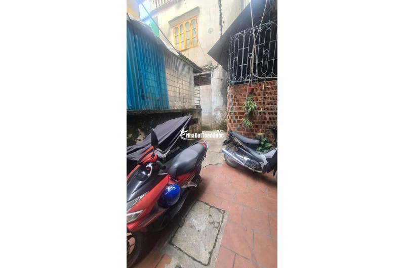 BÁN NHÀ PHỐ LĨNH NAM, GẦN PHỐ, GẦN CHỢ, GẦN TRƯỜNG ĐẠI HỌC DT31M