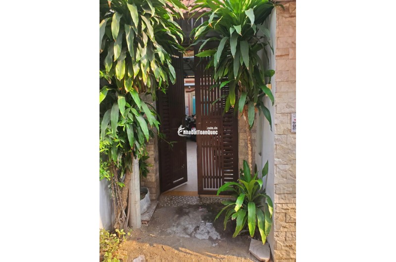 CHO THUÊ PHÒNG TRỌ 1/8 ĐƯỜNG SỐ 10 PHƯỜNG TÂN HƯNG, 18M 2,8TR/TH. LH:0919005798.