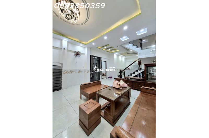 5 T.Ỷ 5 - HẺM XE HƠI - 79M² - NGANG 5M, NỞ 6.8M
