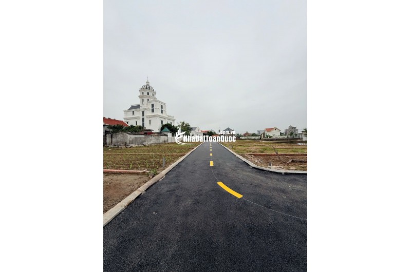 E Cần Bán Gấp Lô Đất tại TT Quất Lâm - Giao Thuỷ - Nam Định Giá 1.3T có Thương Lượng Thiện Chí.